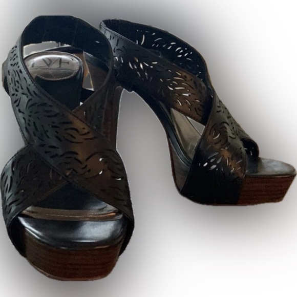 Diane von Furstenberg Black Leather Slingback Platform Stacked Heels Shoes - Picture 2 of 4